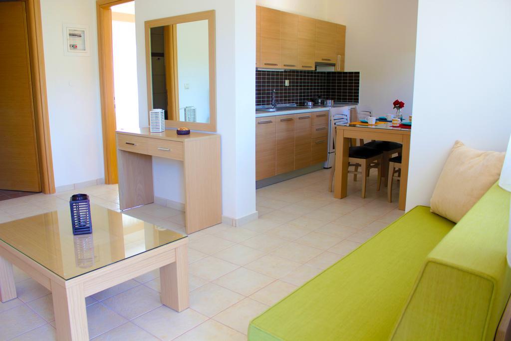 Olive Tree Apartments Foúrka Rom bilde