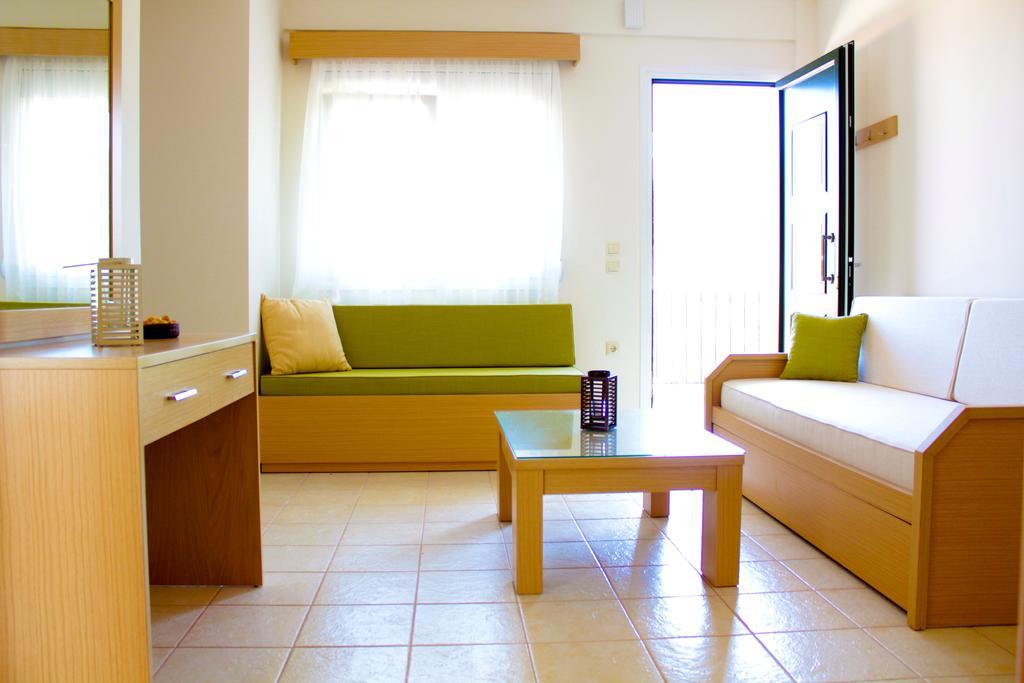 Olive Tree Apartments Foúrka Rom bilde