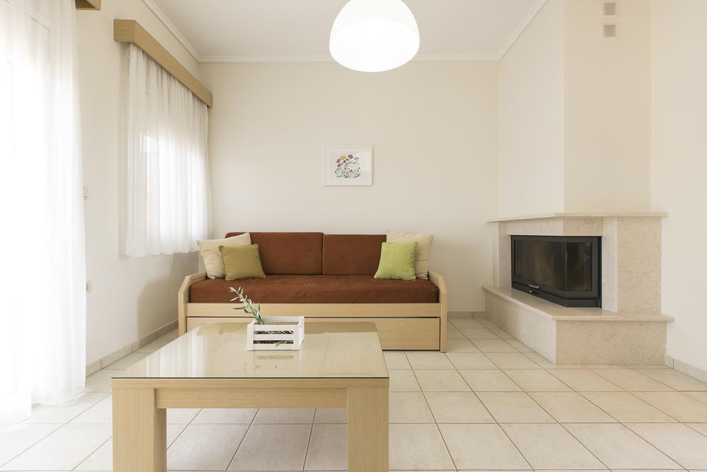 Olive Tree Apartments Foúrka Eksteriør bilde